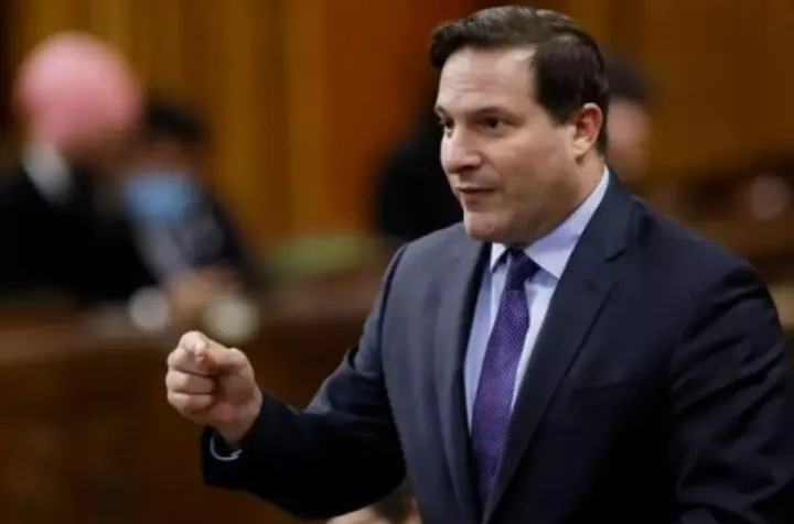 دستور اتاوا برای منع استفاده از گلوله‌های لاستیکی و گاز اشک‌آور